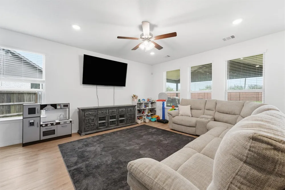 132 Wedgewood Trace Lane La Porte, TX 77571