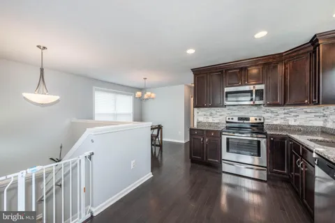 7746 OVERHILL ROAD