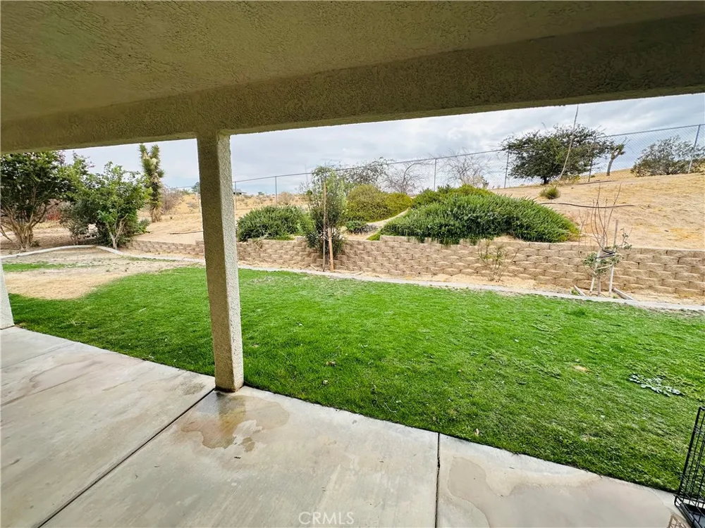 11131 Arcadia Apple Valley, CA 92308
