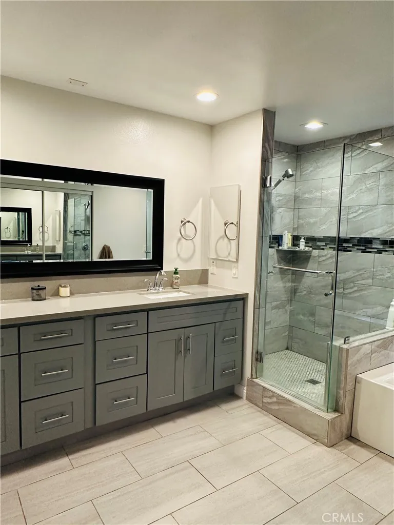 11131 Arcadia Apple Valley, CA 92308