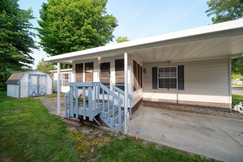 510 Missouri River Court Adrian, MI 49221