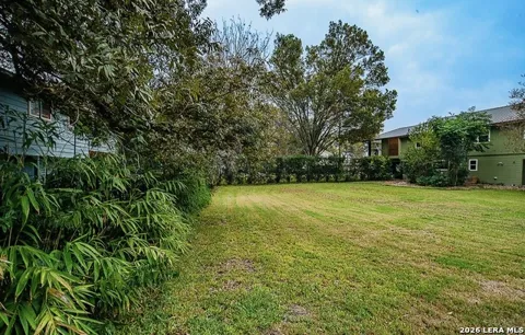 187 ROYAL GEORGE CIR
