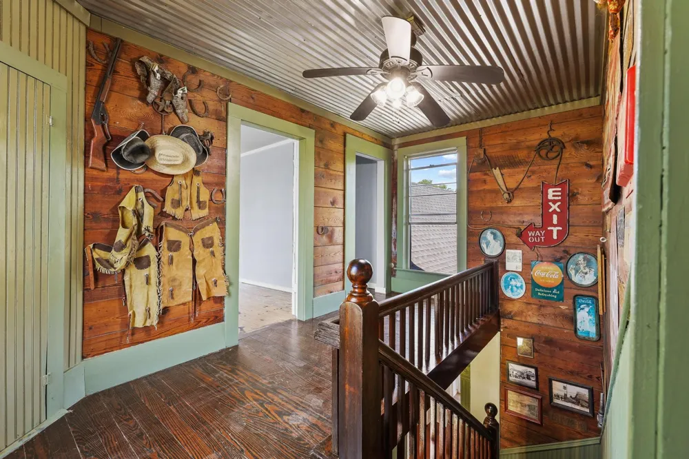 4453 Fm 902 Howe, TX 75459
