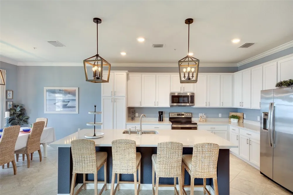 850 TIDEWATER SHORES LOOP #402 Bradenton, FL 34208