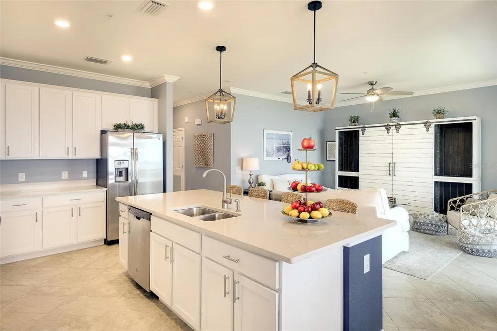850 TIDEWATER SHORES LOOP #402 Bradenton, FL 34208