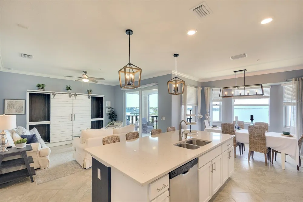 850 TIDEWATER SHORES LOOP #402 Bradenton, FL 34208