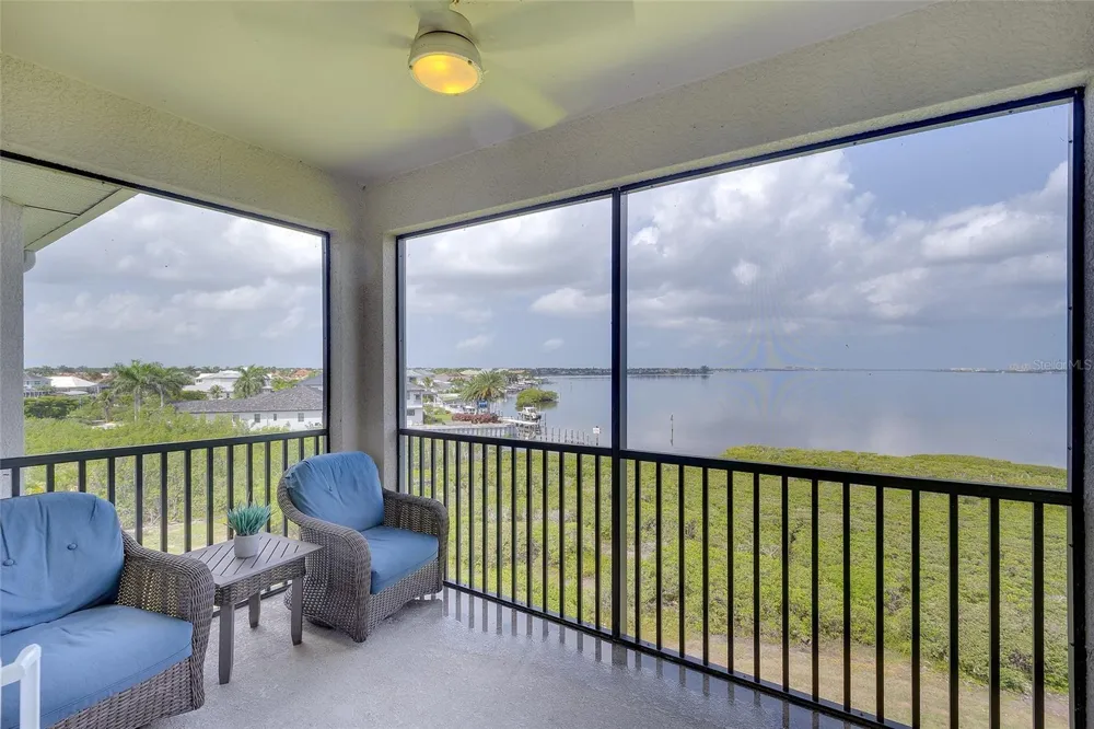850 TIDEWATER SHORES LOOP #402 Bradenton, FL 34208