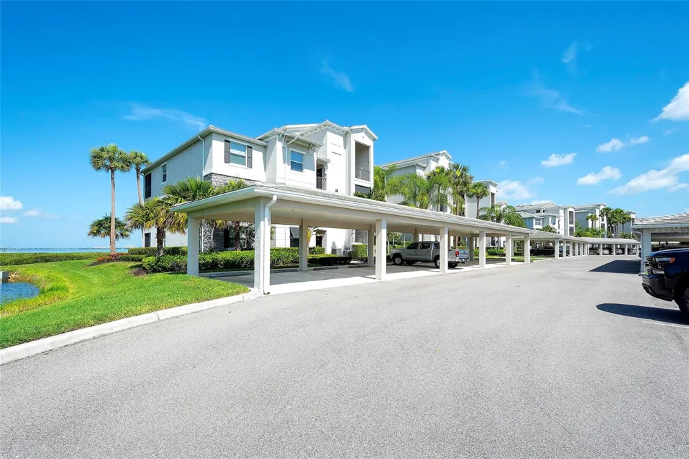 850 TIDEWATER SHORES LOOP #402 Bradenton, FL 34208