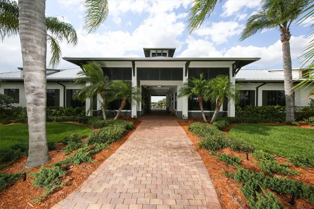 850 TIDEWATER SHORES LOOP #402 Bradenton, FL 34208