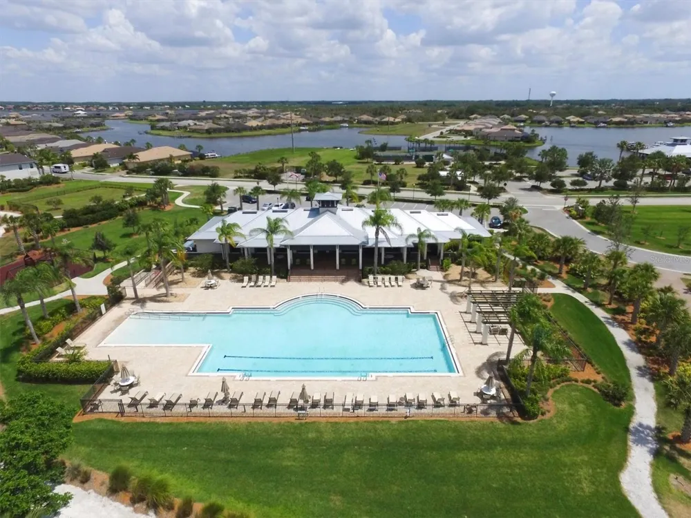 850 TIDEWATER SHORES LOOP #402 Bradenton, FL 34208