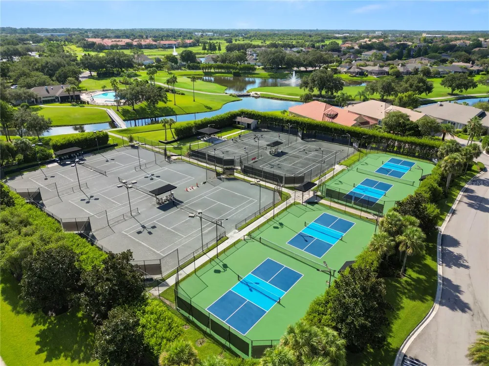 774 GRASSLANDS VILLAGE CIRCLE #88 Lakeland, FL 33803