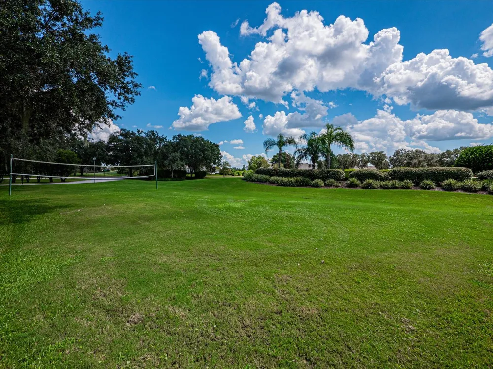 774 GRASSLANDS VILLAGE CIRCLE #88 Lakeland, FL 33803