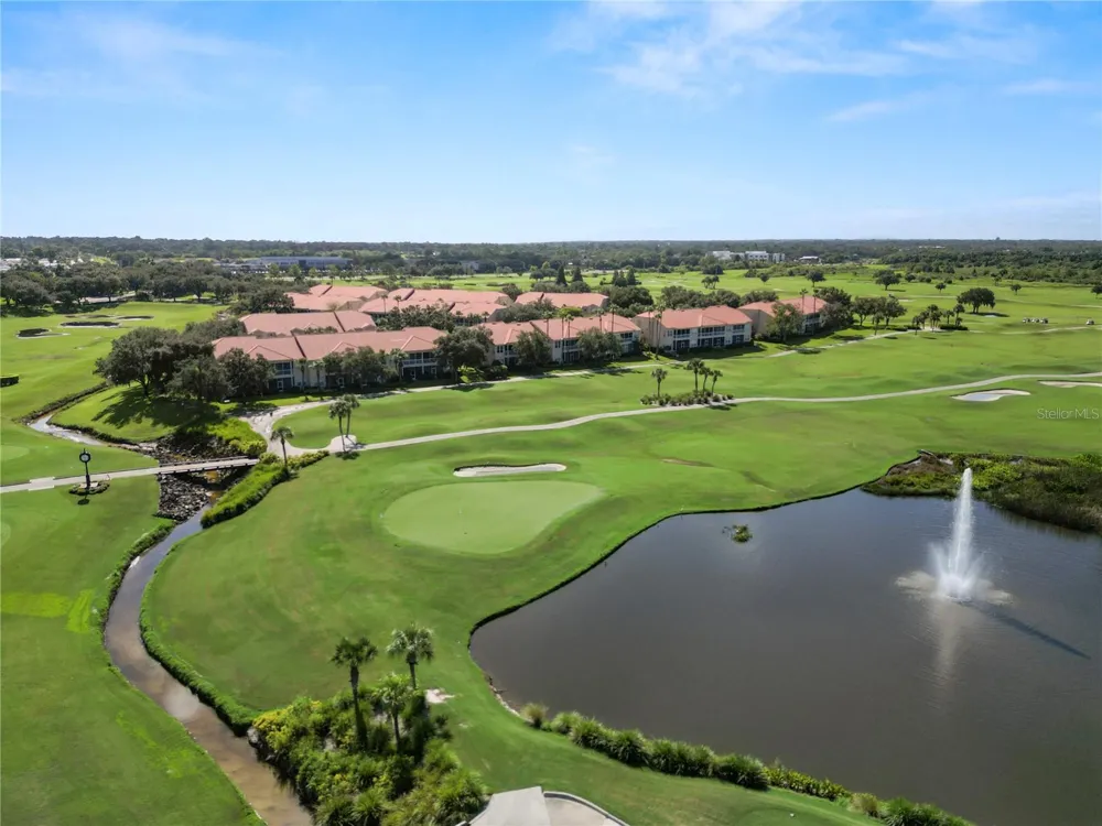 774 GRASSLANDS VILLAGE CIRCLE #88 Lakeland, FL 33803