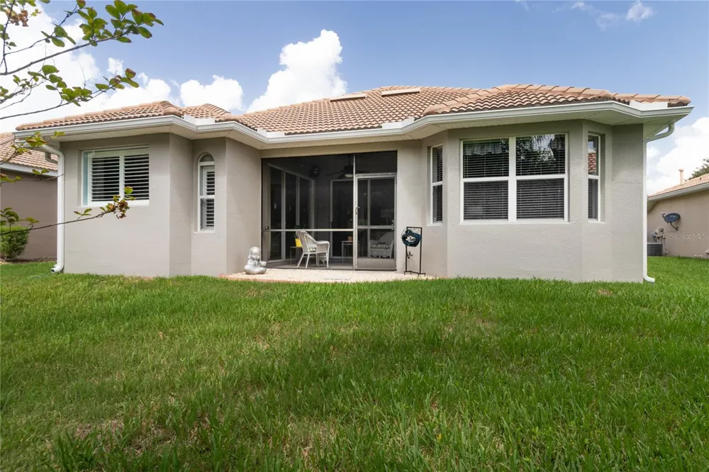 8964 STONE HARBOUR LOOP Bradenton, FL 34212