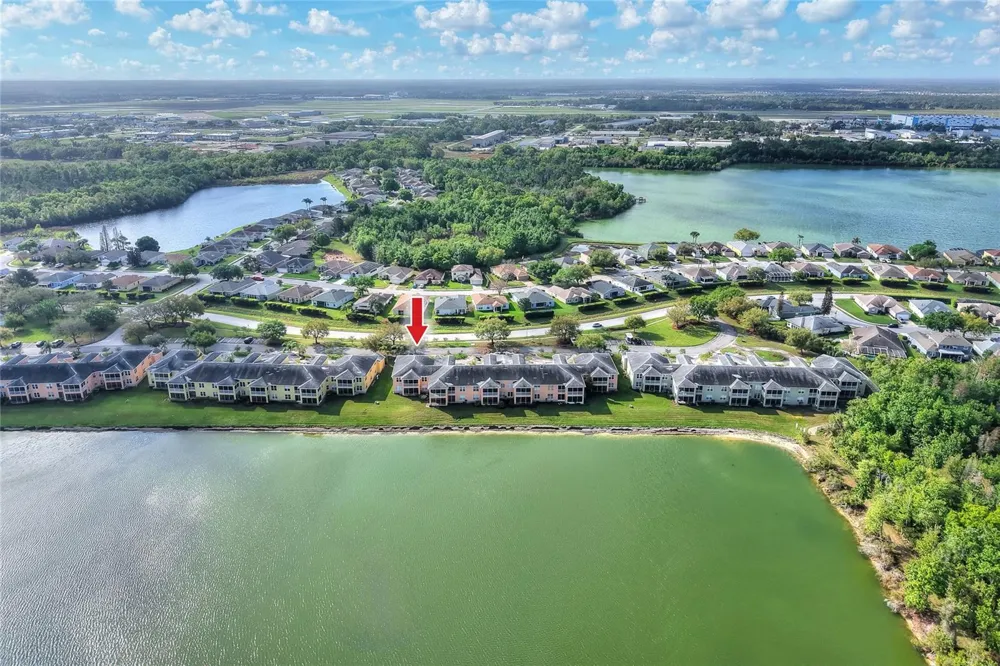 3933 SERENADE LANE Lakeland, FL 33811