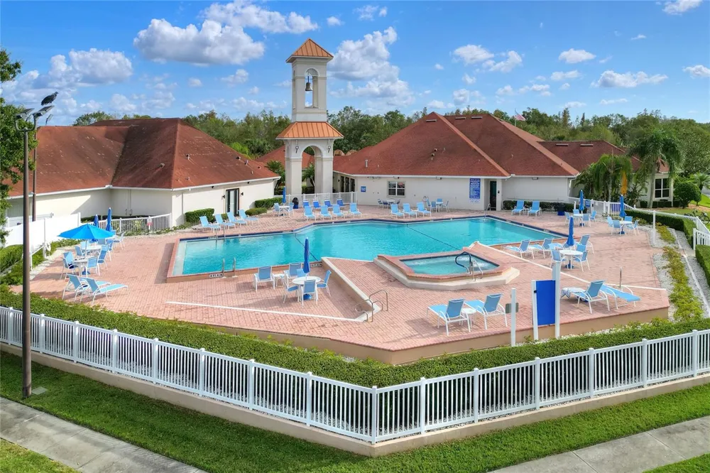 3933 SERENADE LANE Lakeland, FL 33811