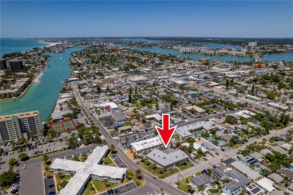 7003 SUNSET WAY #3 St Pete Beach, FL 33706