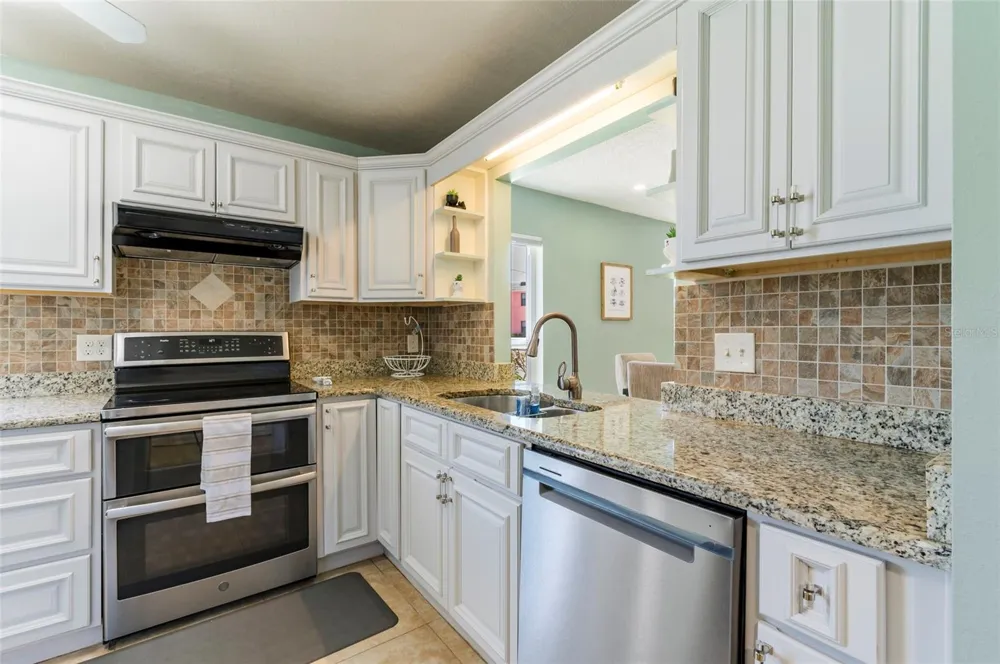 7003 SUNSET WAY #3 St Pete Beach, FL 33706