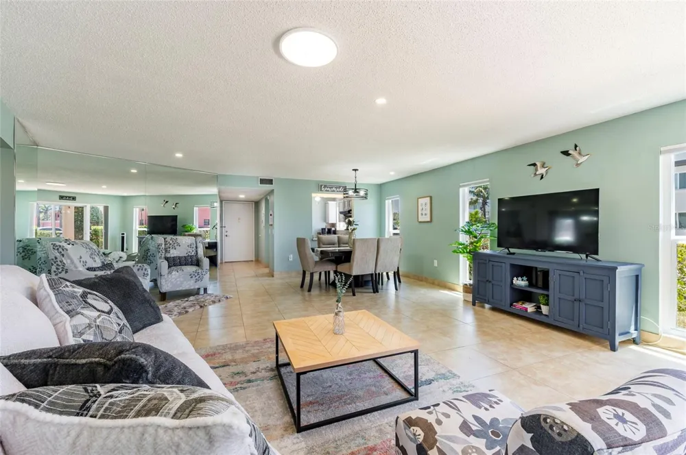 7003 SUNSET WAY #3 St Pete Beach, FL 33706
