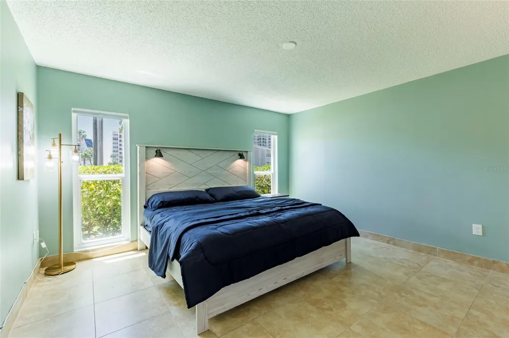 7003 SUNSET WAY #3 St Pete Beach, FL 33706