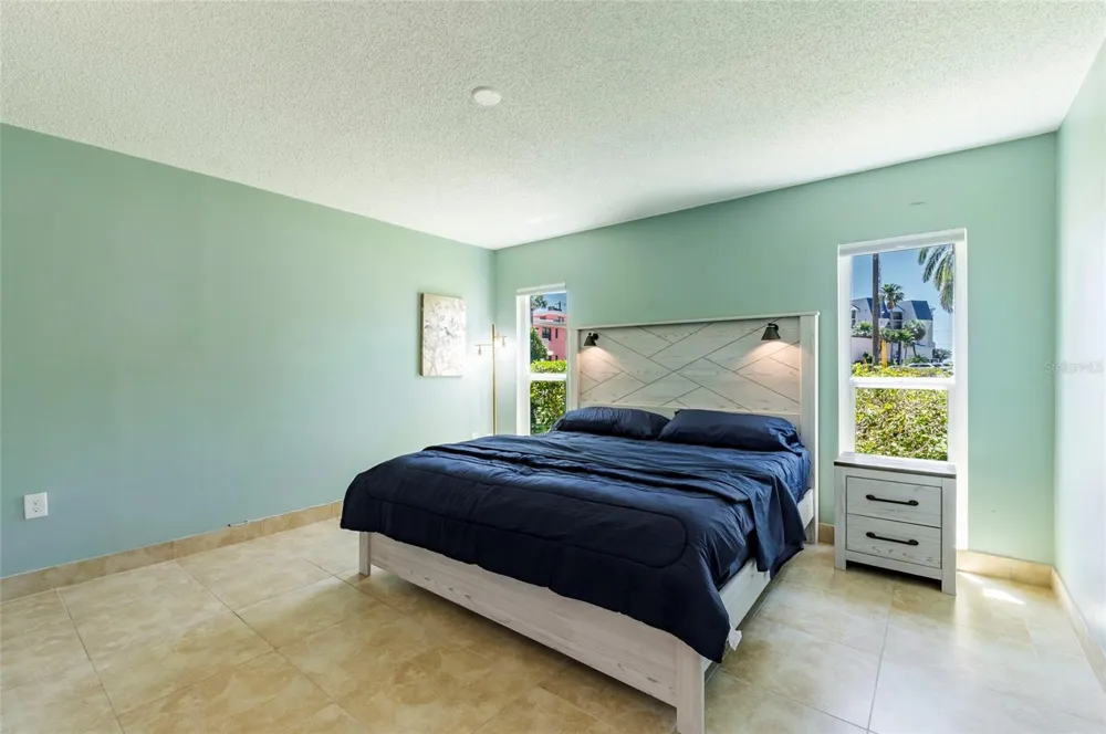 7003 SUNSET WAY #3 St Pete Beach, FL 33706