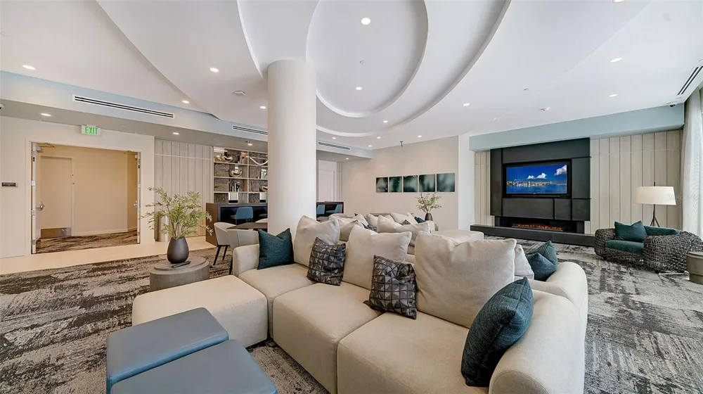 301 QUAY #1507 Sarasota, FL 34236