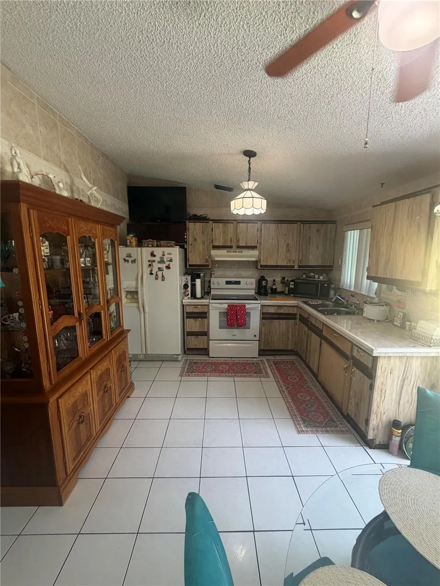 1304 DONWOODS LANE Royal Palm Beach, FL 33411