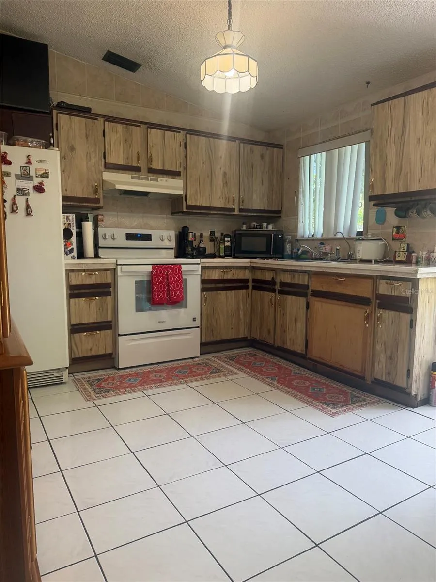 1304 DONWOODS LANE Royal Palm Beach, FL 33411