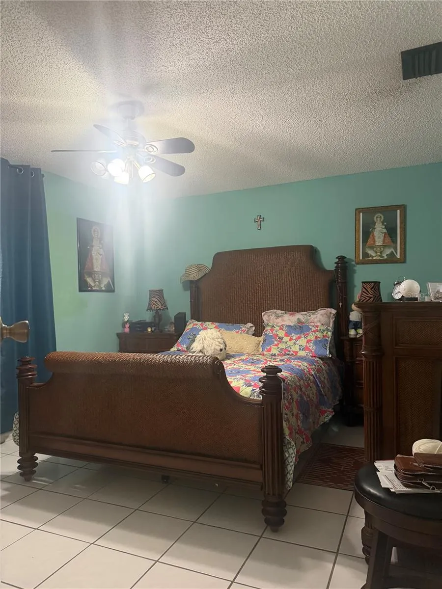 1304 DONWOODS LANE Royal Palm Beach, FL 33411