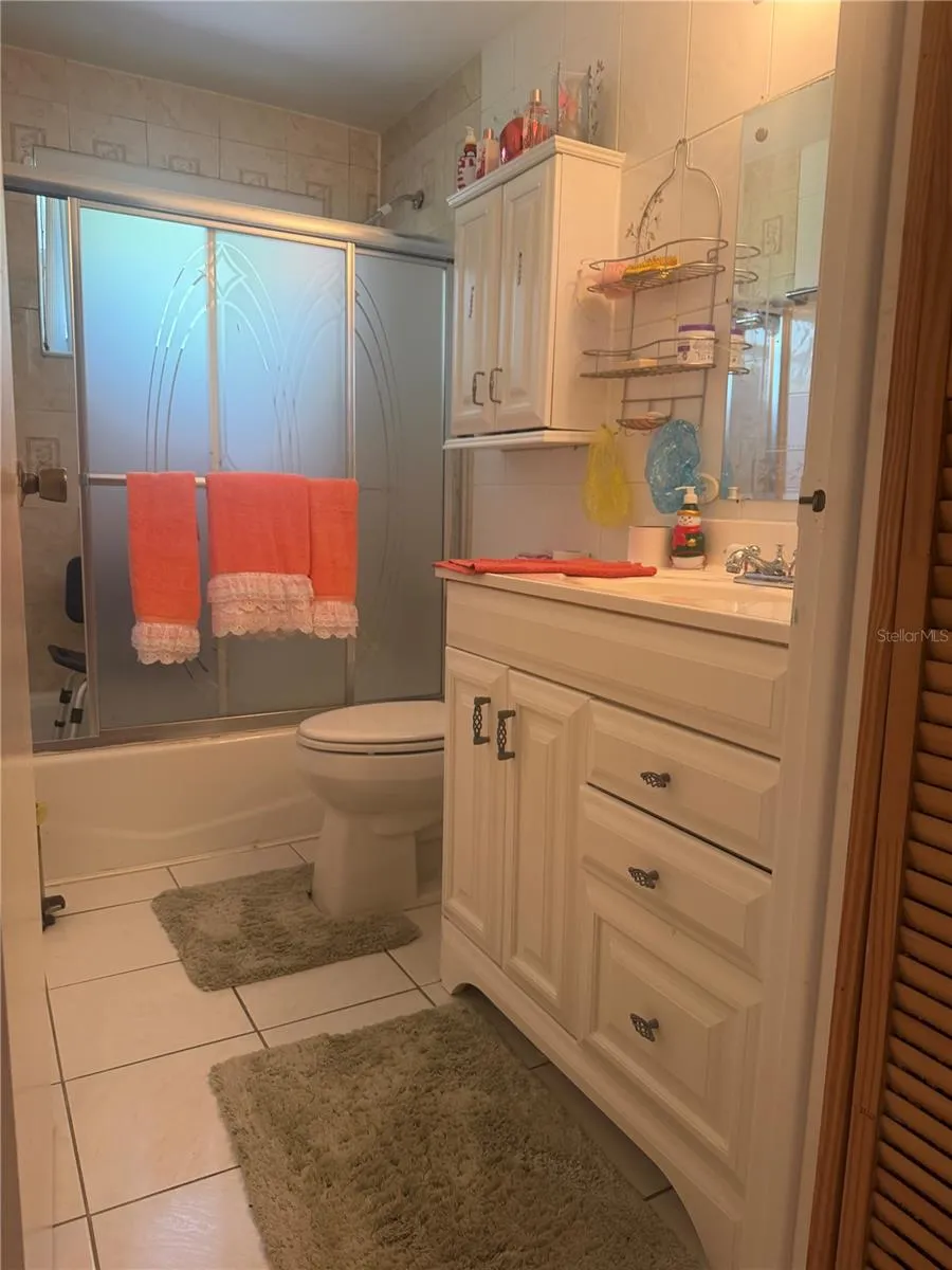 1304 DONWOODS LANE Royal Palm Beach, FL 33411