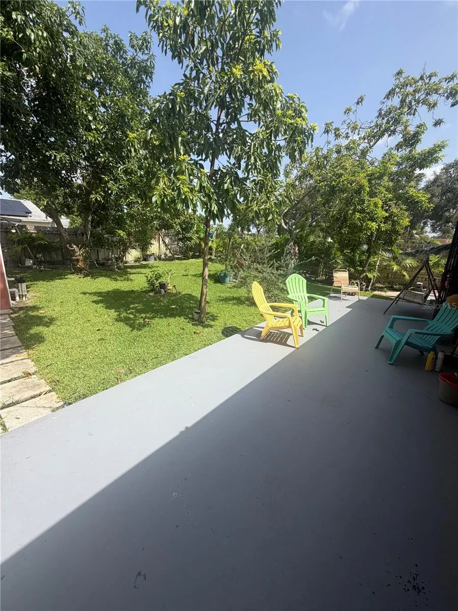 1304 DONWOODS LANE Royal Palm Beach, FL 33411