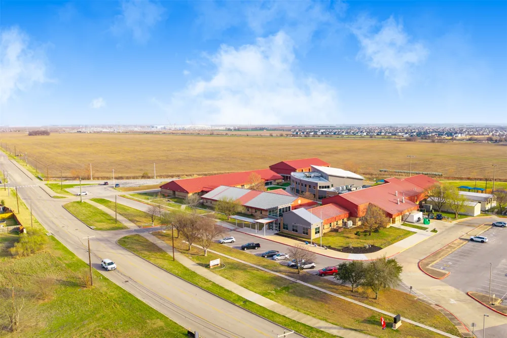1501 County Road 132 Hutto, TX 78634