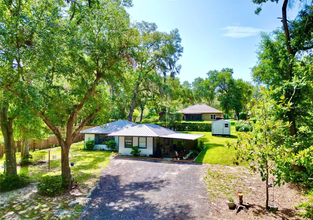 468 28TH WAY Melrose, FL 32666
