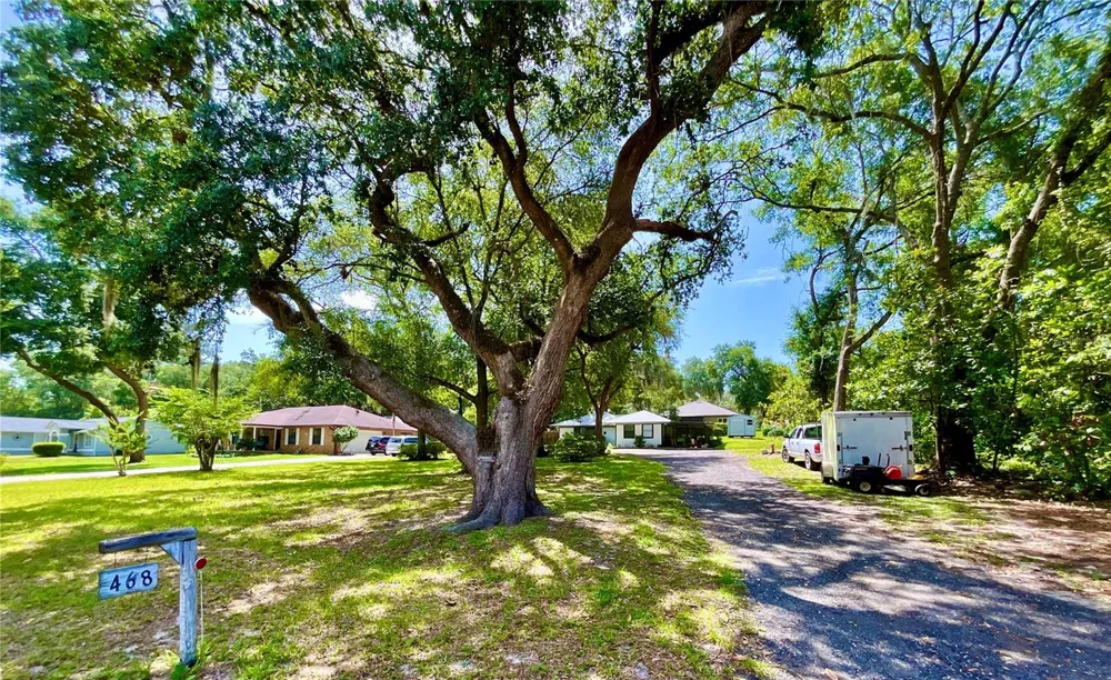 468 28TH WAY Melrose, FL 32666