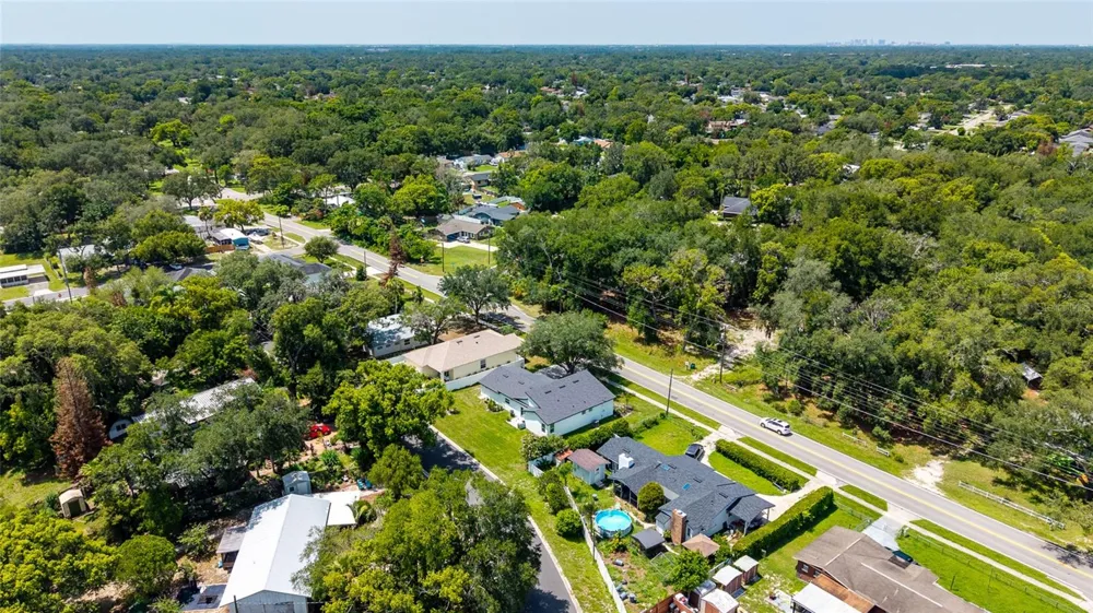 1375 LAKE DRIVE Casselberry, FL 32707