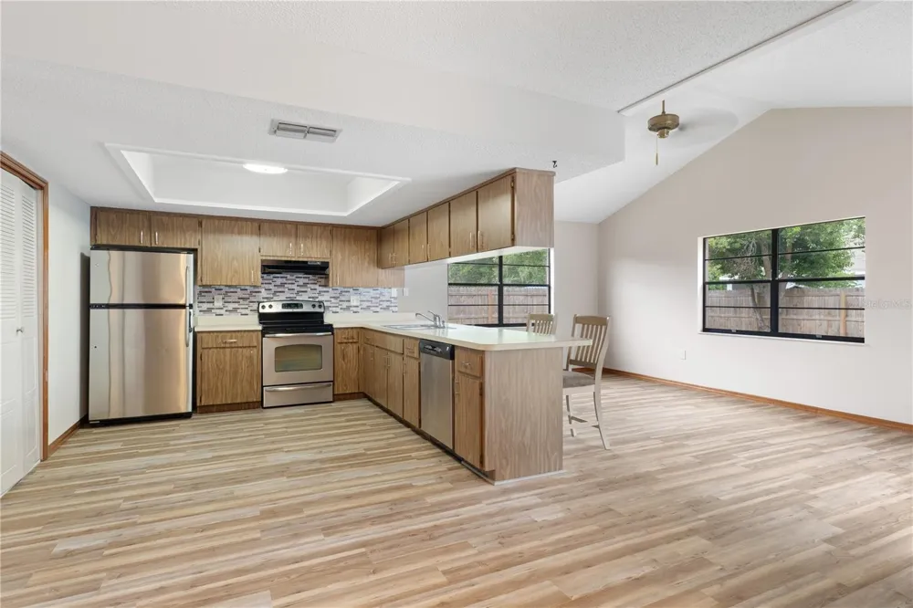 2354 DELTONA BOULEVARD Spring Hill, FL 34606