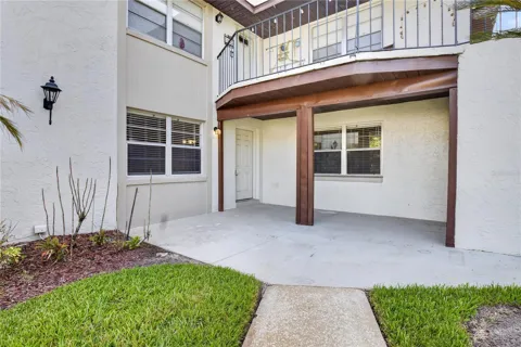 53 WINDTREE LANE #102