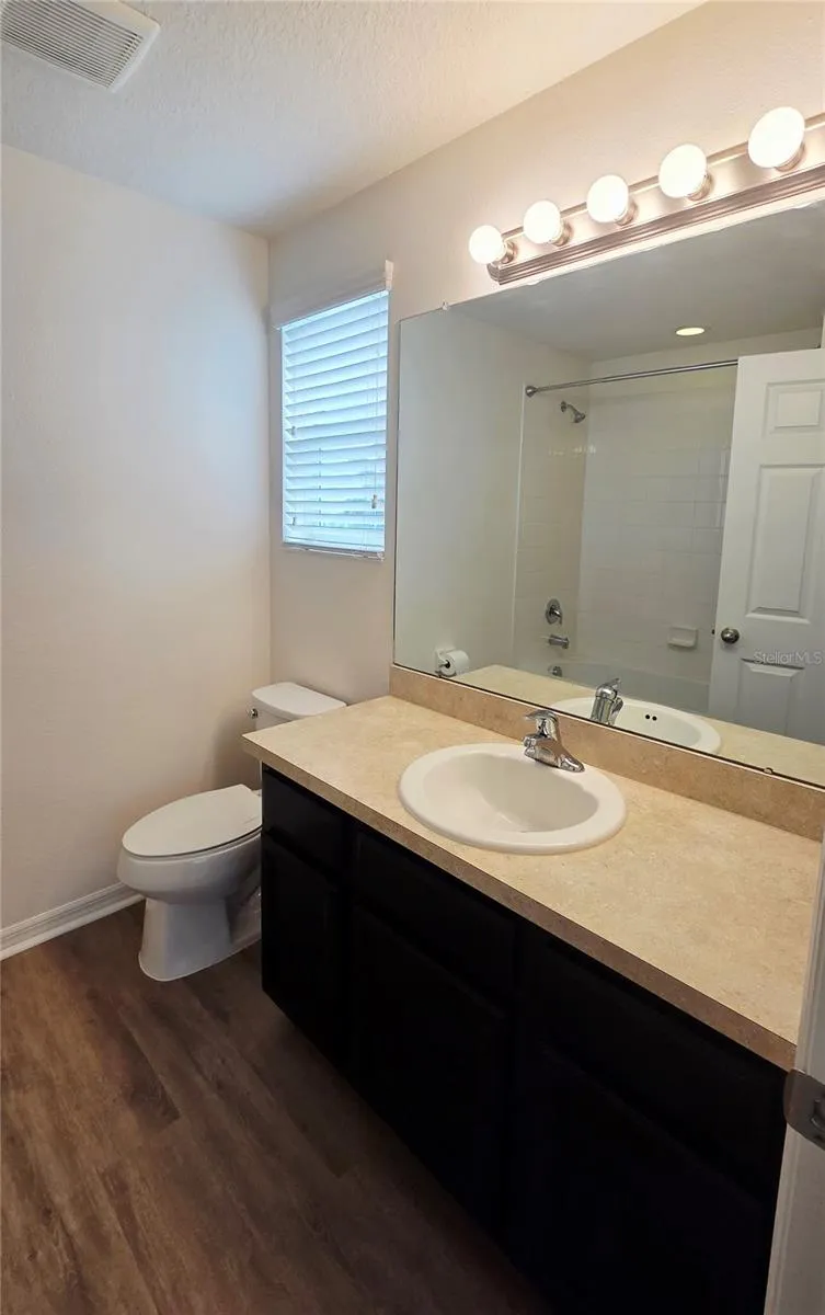 8821 WALNUT GABLE COURT Riverview, FL 33578