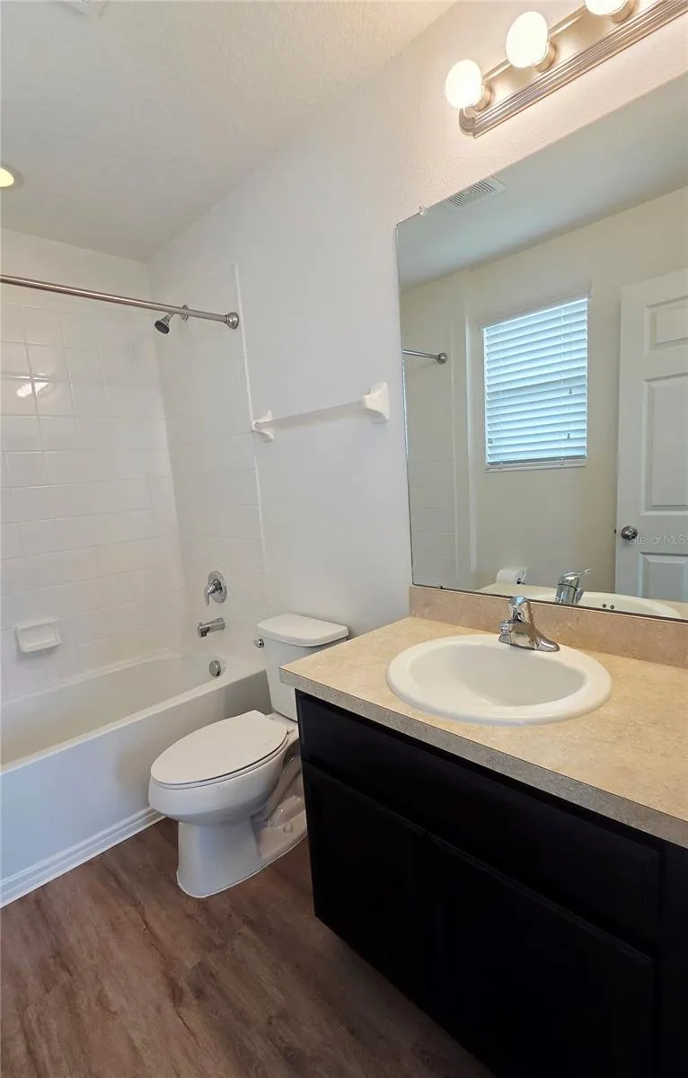 8821 WALNUT GABLE COURT Riverview, FL 33578