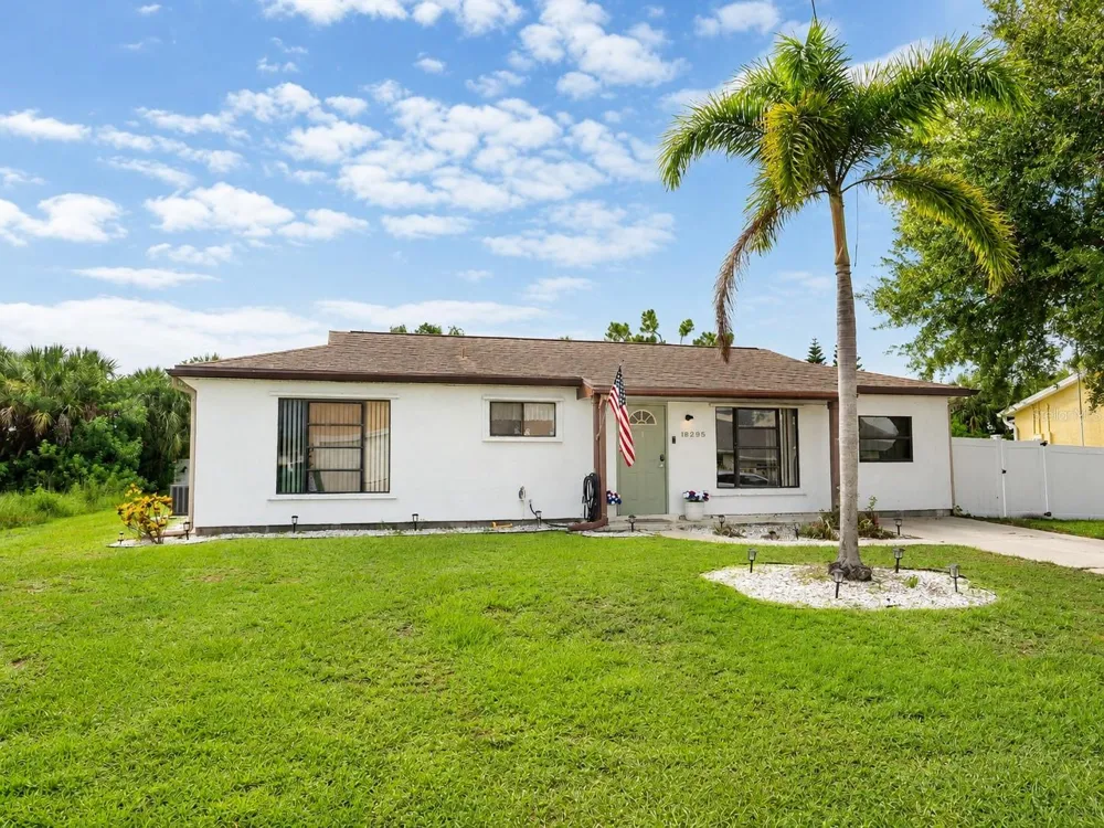 18295 VAN NUYS CIRCLE Port Charlotte, FL 33948