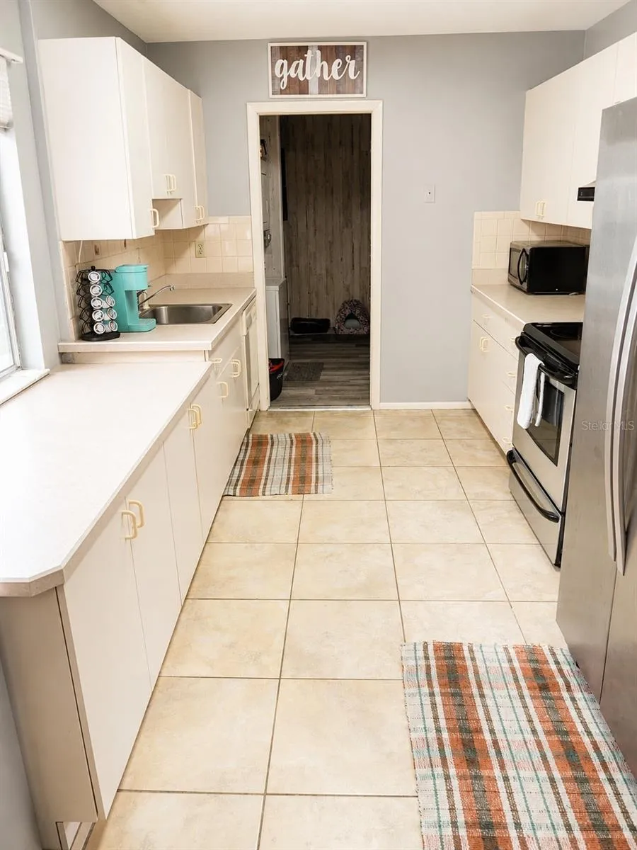 18295 VAN NUYS CIRCLE Port Charlotte, FL 33948