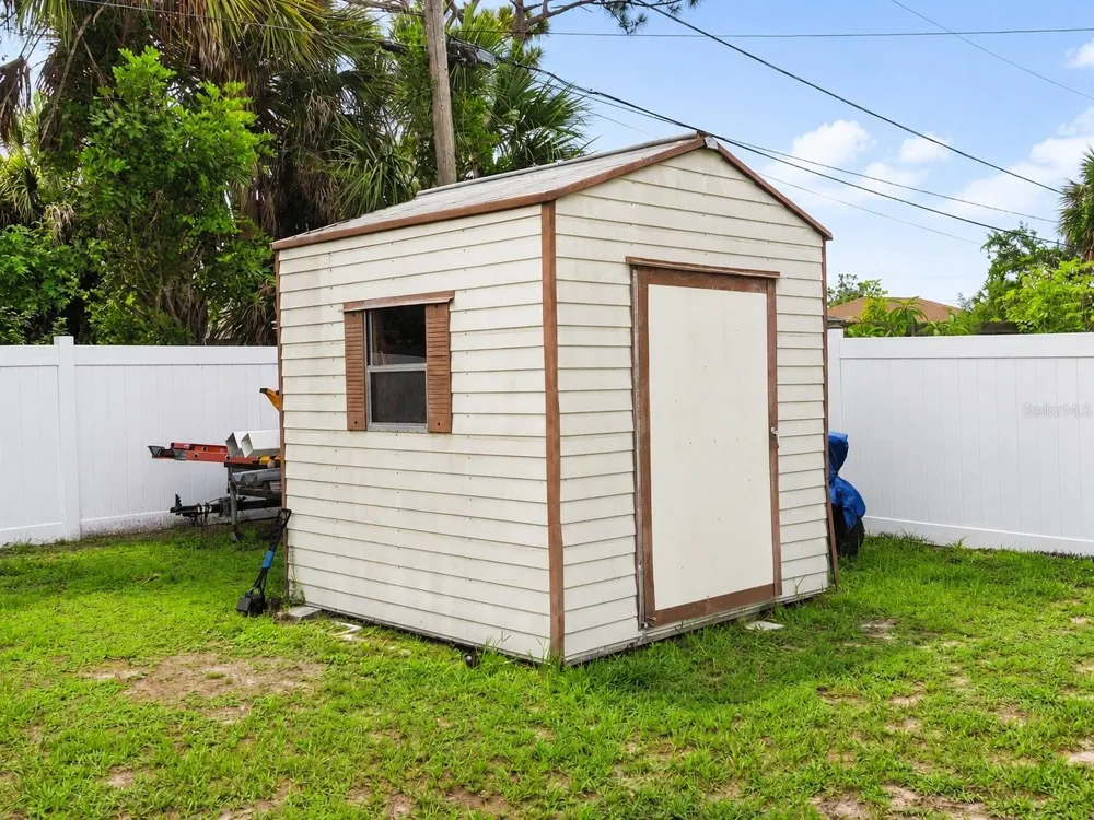 18295 VAN NUYS CIRCLE Port Charlotte, FL 33948