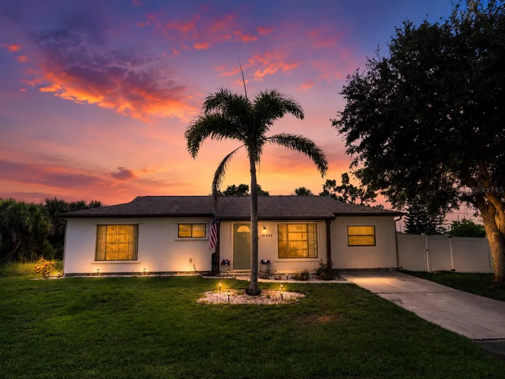 18295 VAN NUYS CIRCLE Port Charlotte, FL 33948