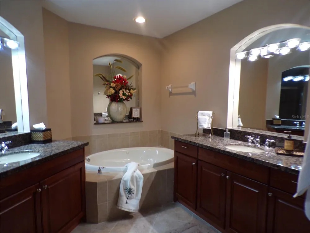 89 VIVANTE BOULEVARD #205 Punta Gorda, FL 33950