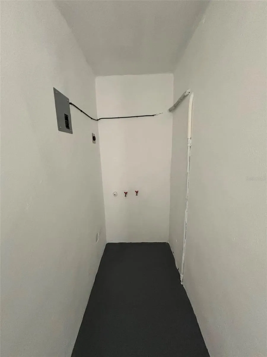 18-6 18 Street SABANA GARDENS Carolina, PR 00983