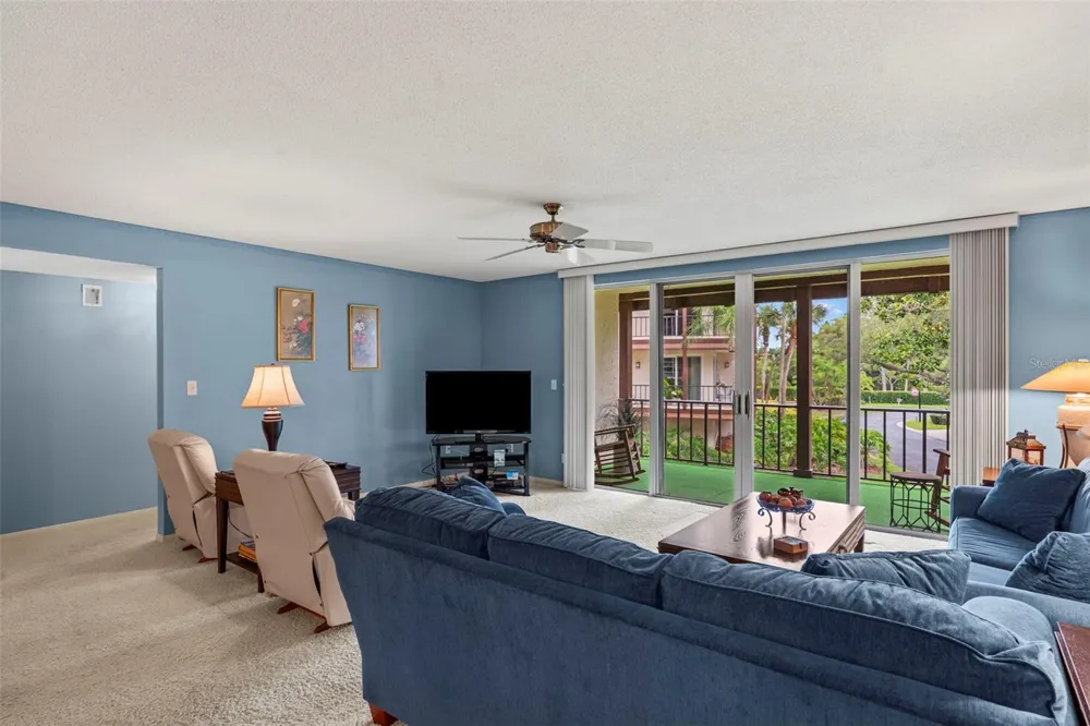 3035 COUNTRYSIDE BOULEVARD #24B Clearwater, FL 33761