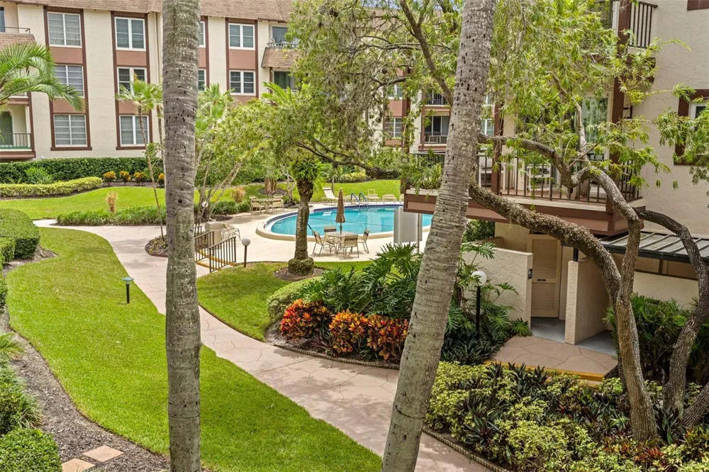 3035 COUNTRYSIDE BOULEVARD #24B Clearwater, FL 33761