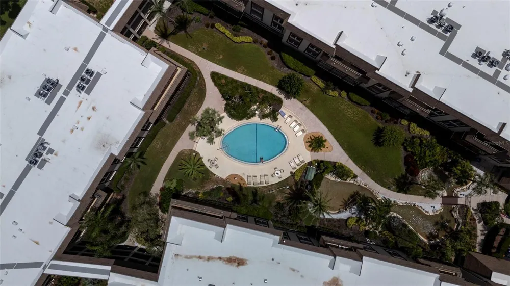 3035 COUNTRYSIDE BOULEVARD #24B Clearwater, FL 33761