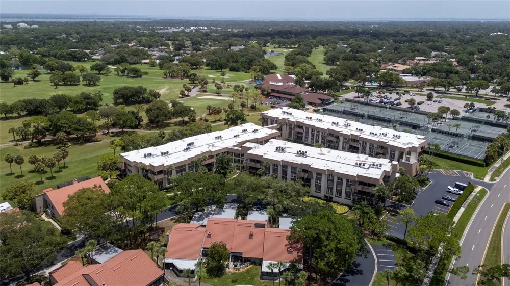 3035 COUNTRYSIDE BOULEVARD #24B Clearwater, FL 33761