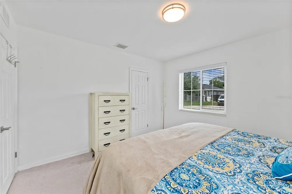 802 W CORAL STREET Tampa, FL 33602
